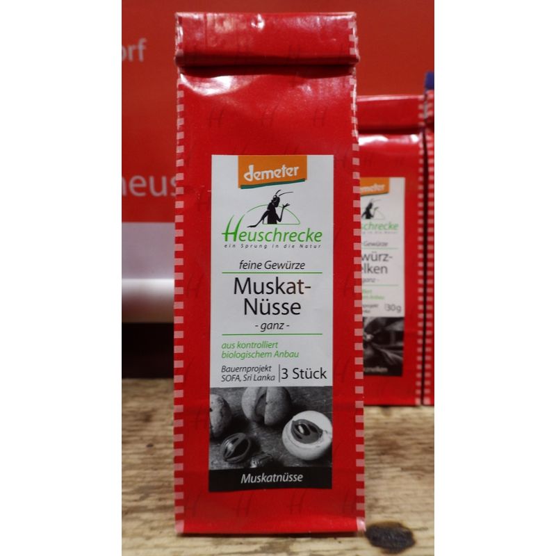 Heuschrecke Muskatnüsse Demeter, ganz, mittlere & kleine Nüsse, kbA - Produktbild