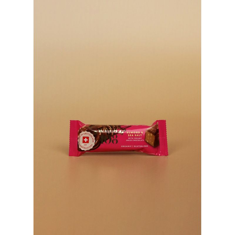 Rhythm 108 Bio-Riegel aus Hafer mit Mandeln, überzogen mit Schokolade (Minimum 38% Kakao). - Produktbild