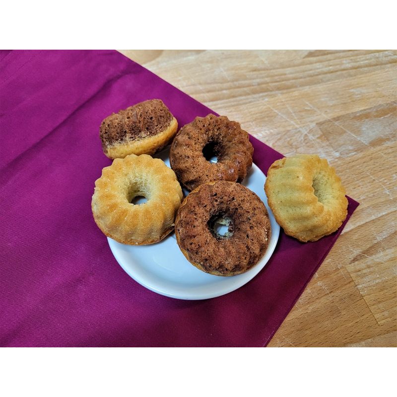 Bäckerei Konditorei Nau Bio Mini-Gugelhupf gemischt (Natur,Schoko,Marmor) - Produktbild