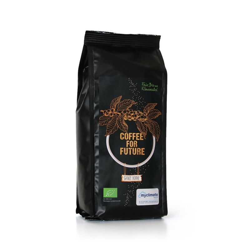 Café Chavalo Coffee for Future ist ein klimaneutraler Bio-Kaffee aus Fairem Handel. Der Spezialitätenkaffee wird schonend per Langzeitröstung veredelt, sodass sich der mild-nussige Geschmack ideal entfaltet. - Produktbild