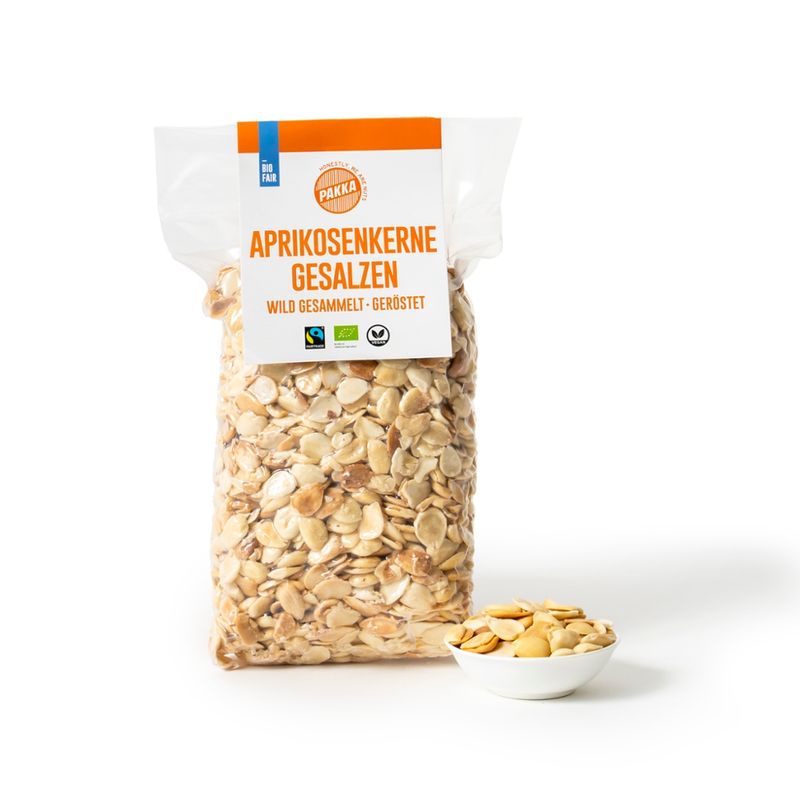 Pakka Aprikosenkerne blanchiert, geröstet & gesalzen Bio und Fairtrade, 700g - Produktbild