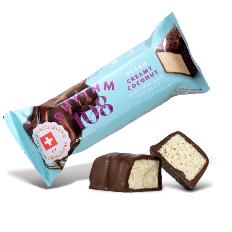 Rhythm 108 Bio-Riegel aus Hafer mit Kokosnuss, überzogen mit Schokolade (Minimum 55% Kakao). - Produktbild