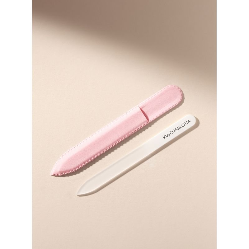 Kia-Charlotta Kia-Charlotta Glasnagelfeile mit Samthülle Pink, Nachhaltig - 100% aus Glas, Robuste, langlebige Materialität, Besonders feine Oberflächenstruktur, Sanft zu brüchigen und porösen Nägeln - Produktbild