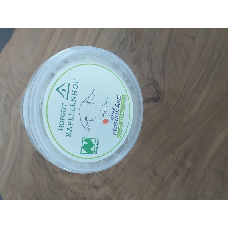 Hofgut Kapellenhof Schaf-Frischkäse im Becher Gartenkräuter 150g - Produktbild