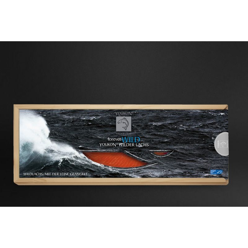 Youkon Wilder Lachs  Wilder Youkon Lachs Red Salmon, geräuchert, Ganze Seite, geschnitten, in edler Naturholzverpackung, MSC zertifizierter Wildfang - Produktbild